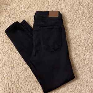 Madewell skinny jeans! Black size 28